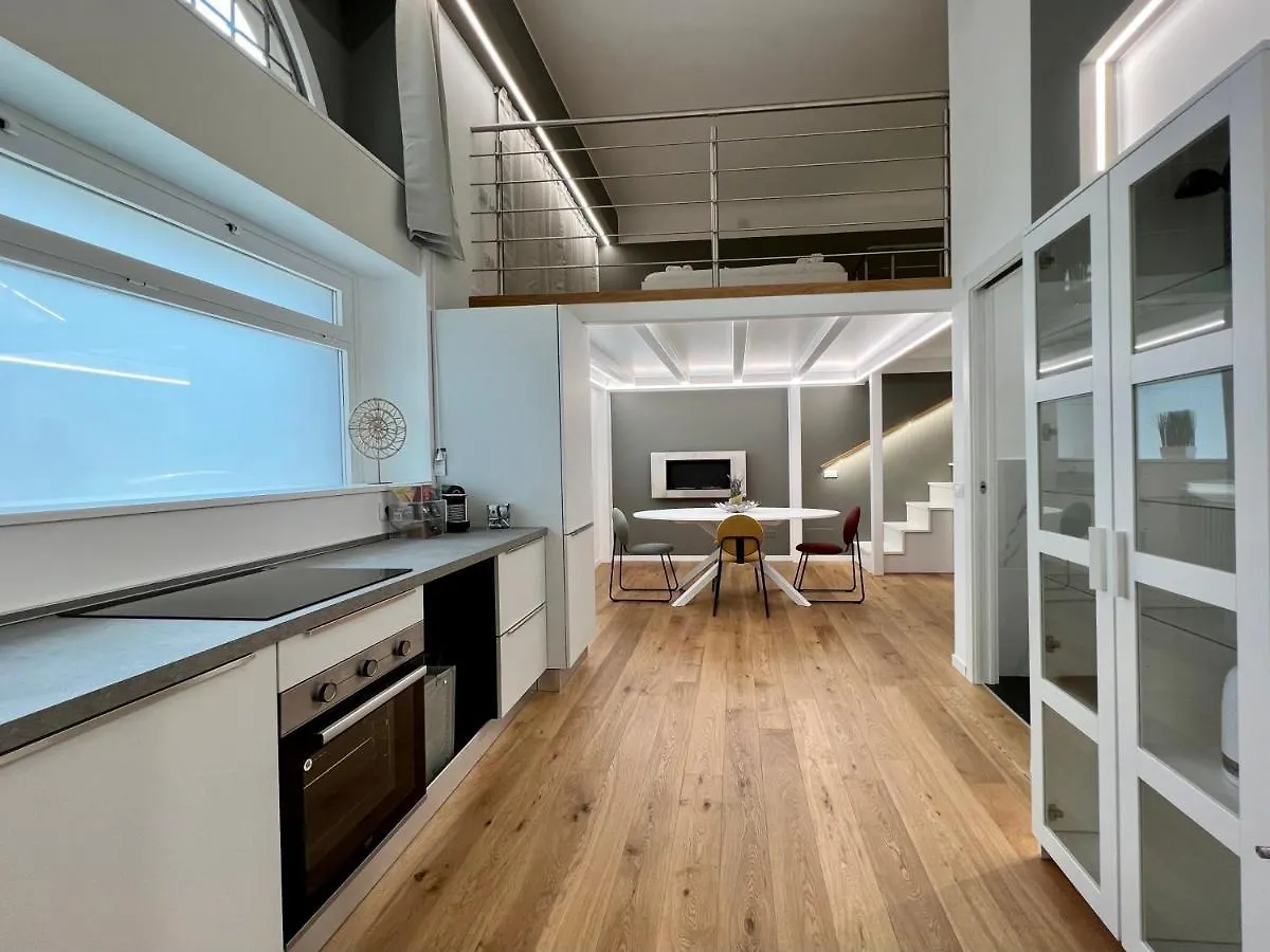 밀라노 Central Luxe Haven 아파트